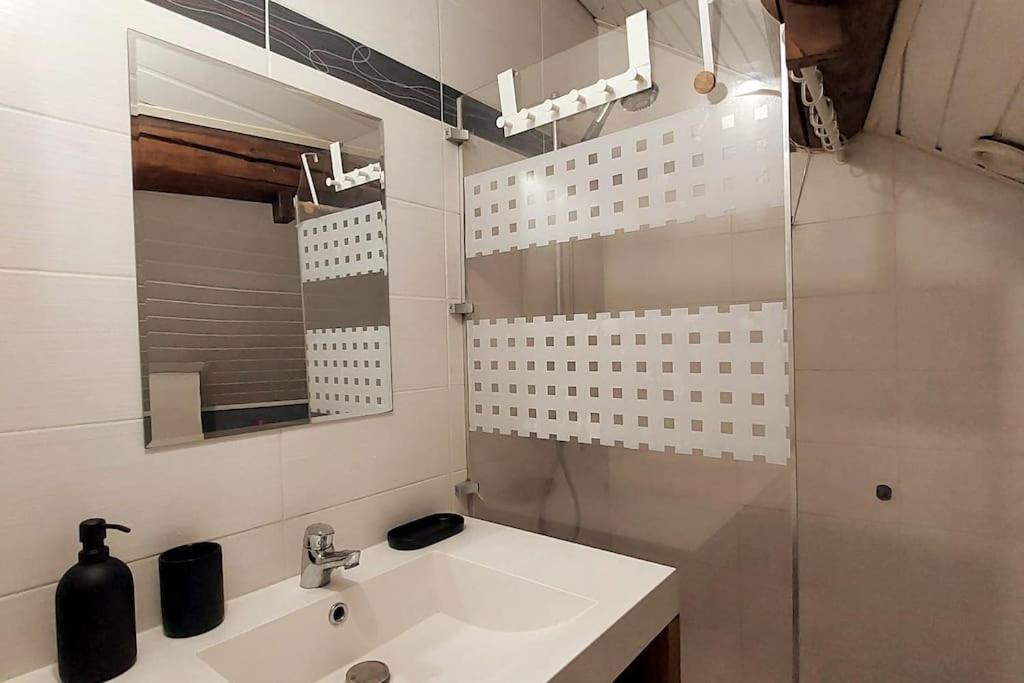 Chalet Charm In The Heart Of The Old Town Annecy Exteriér fotografie